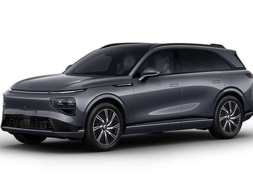 Xpeng G9 AWD Performance 98 kWH NEW !!!! / Premium Pack / Trekhaak / 21"